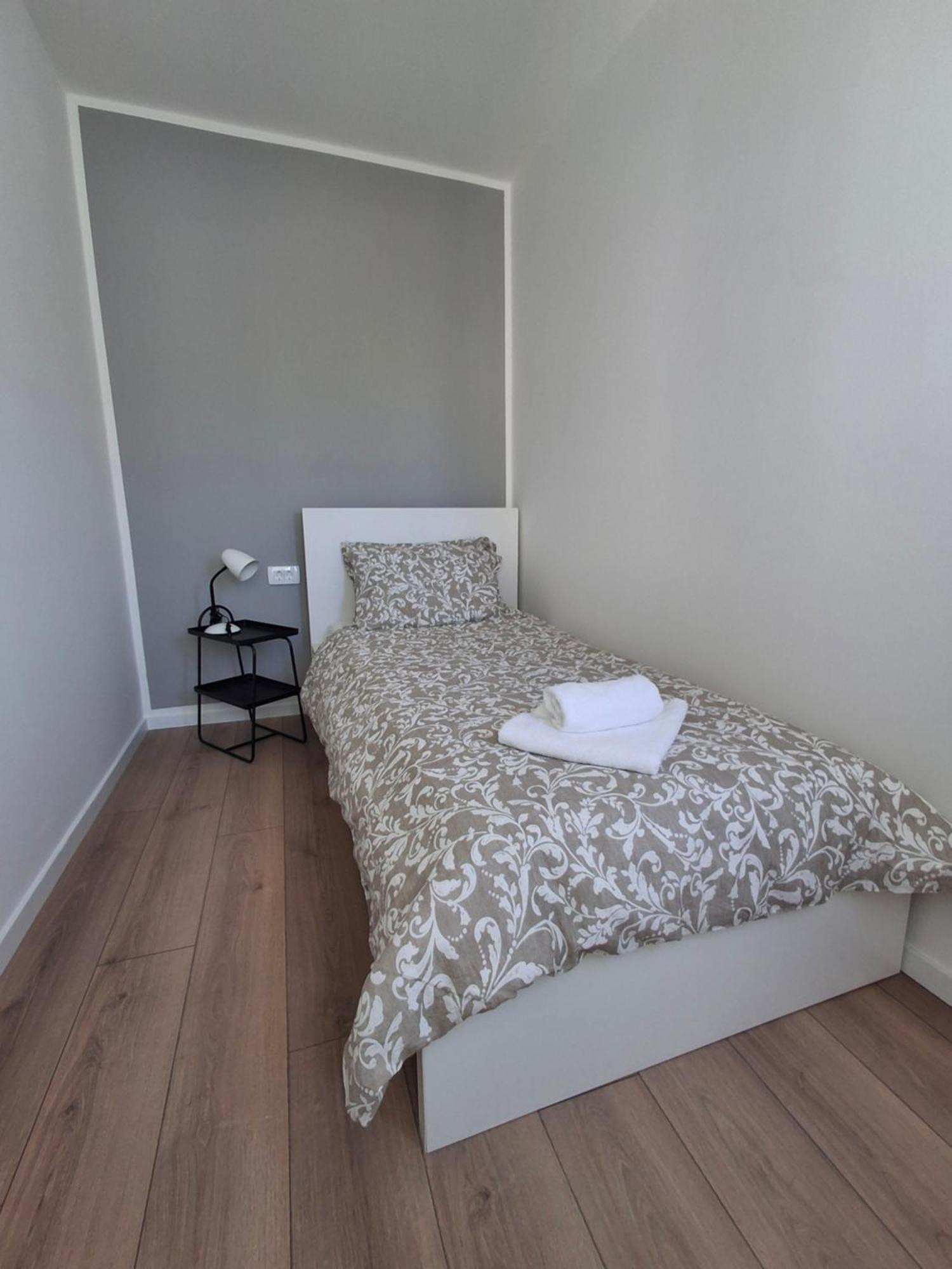 Apartmani Alma Пула Екстериор снимка