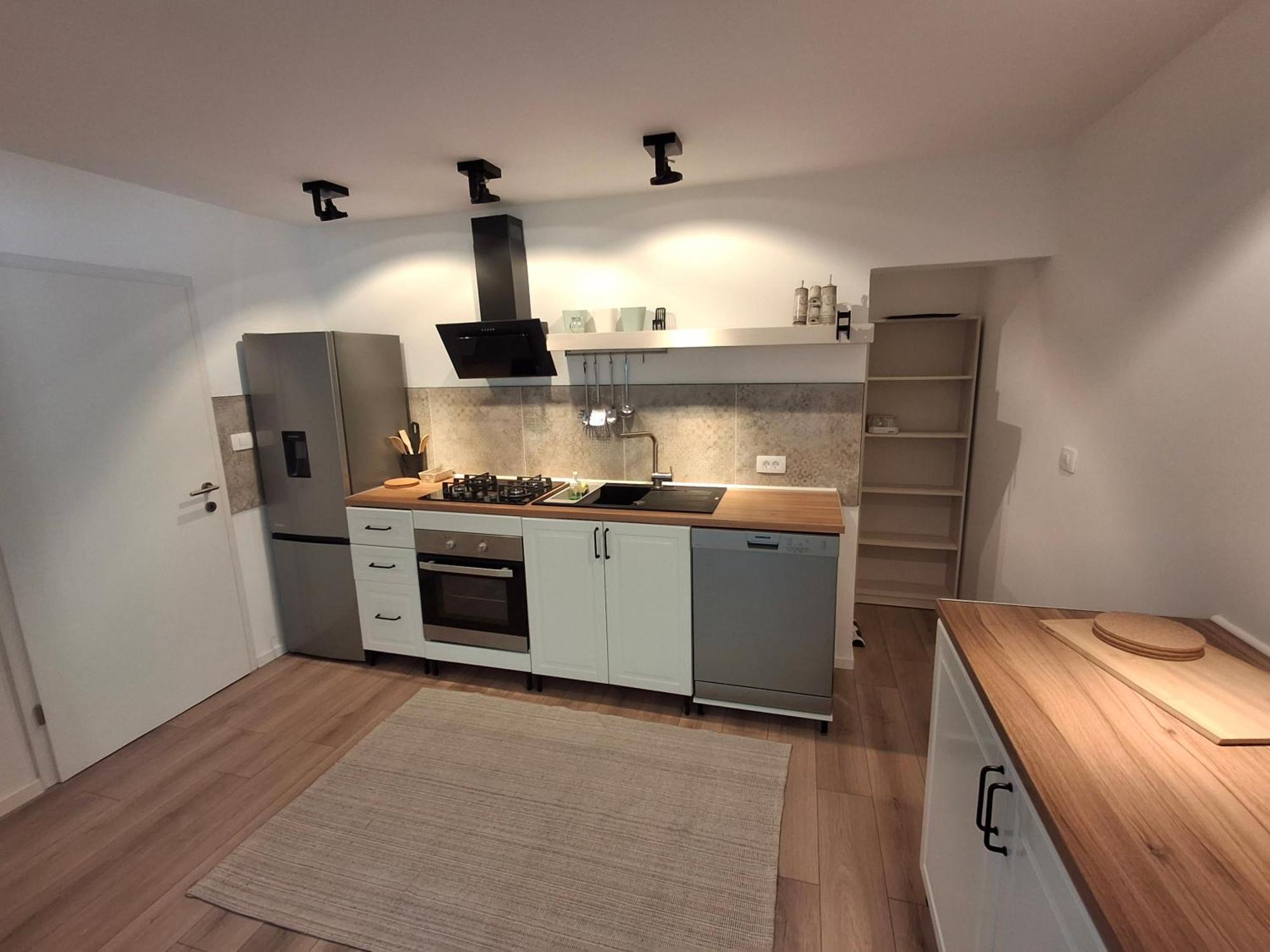 Apartmani Alma Пула Екстериор снимка